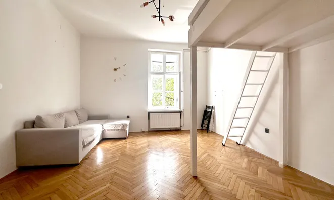 Недвижимость Apartment, 1-room, Center: 1