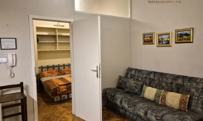 Недвижимость Two-room apartment in the center: 7