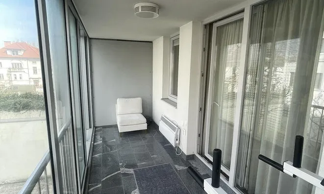 Недвижимость Studio apartment in the center: 6