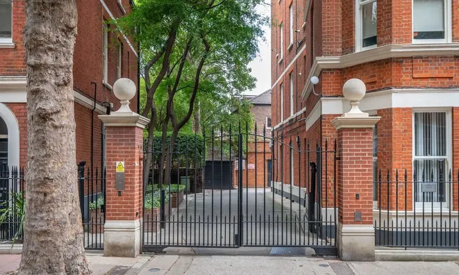 Недвижимость Fitzgeorge Avenue, Olympia: 3