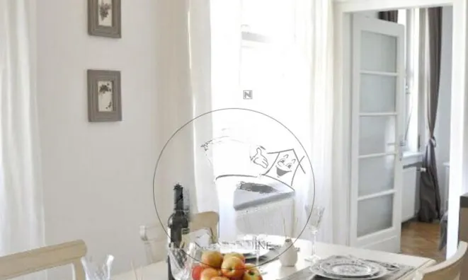 Недвижимость Two-room apartment in the center: 5