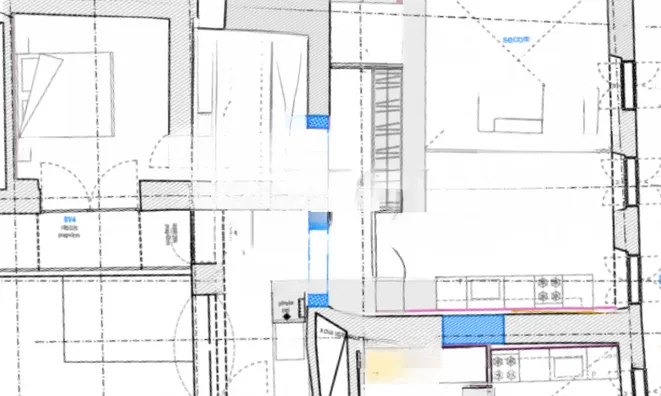 Недвижимость 2.5-room apartment in the center: 8