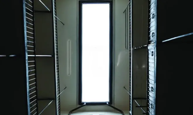 Недвижимость 2.5-room apartment city center: 6