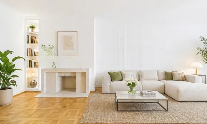 Недвижимость Apartment 4 rooms: 1