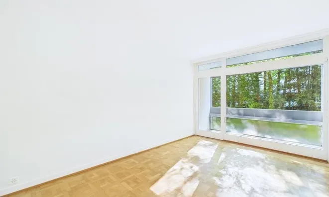Недвижимость Apartment 4 rooms: 9