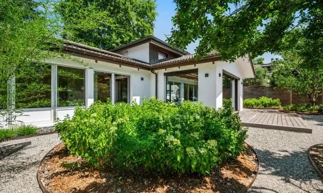 Недвижимость Villa 6 rooms: 20