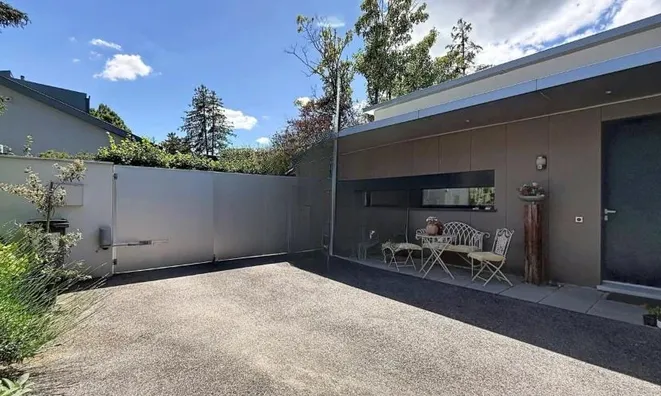 Недвижимость Single house 6 rooms: 2