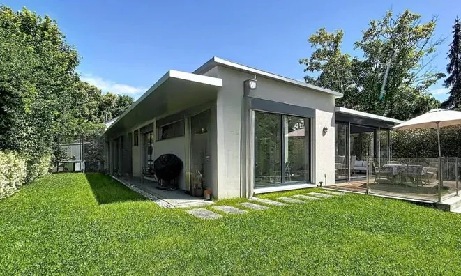 Недвижимость Single house 6 rooms: 4