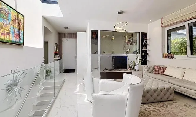 Недвижимость Single house 6 rooms: 7