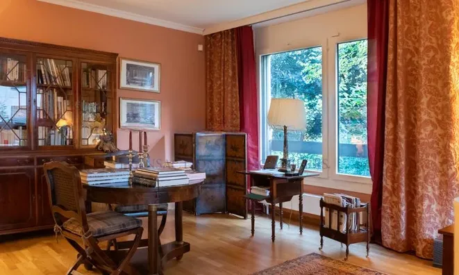Недвижимость Apartment 3 rooms: 5