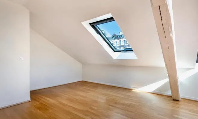 Недвижимость Apartment 3 rooms: 3