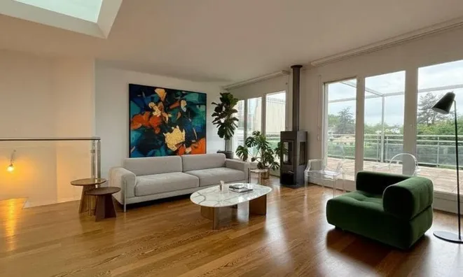 Недвижимость Attic flat 5.5 rooms: 2