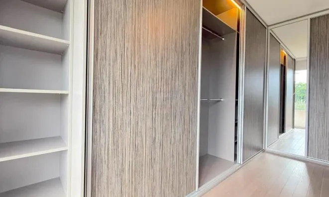 Недвижимость Attic flat 5.5 rooms: 7