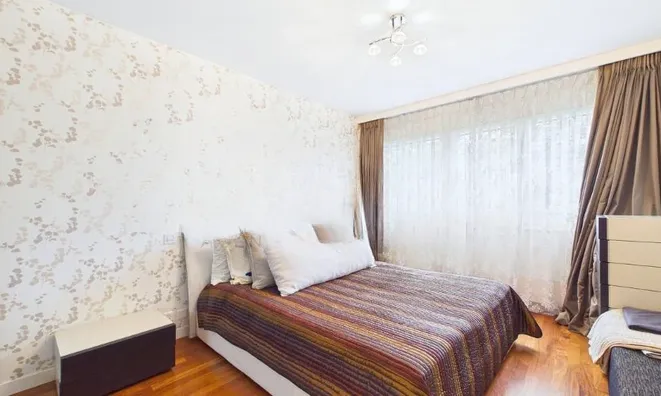 Недвижимость Attic flat 5 rooms: 4
