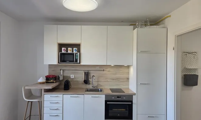 Недвижимость Studio apartment in Divache: 1