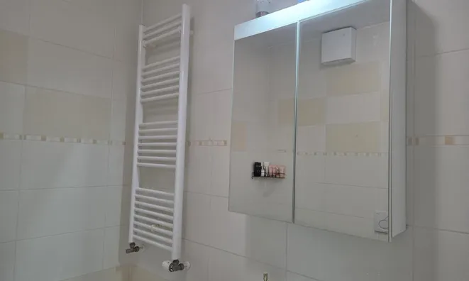 Недвижимость Studio apartment in Divache: 9