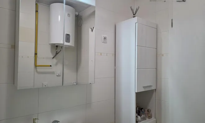Недвижимость Studio apartment in Divache: 10
