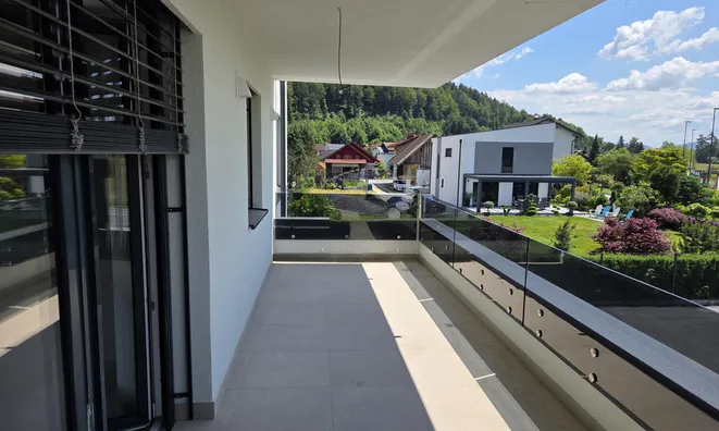 Недвижимость Three-room apartment Nadgorica: 20
