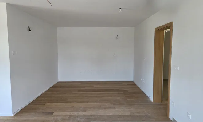 Недвижимость Three-room apartment Nadgorica: 23