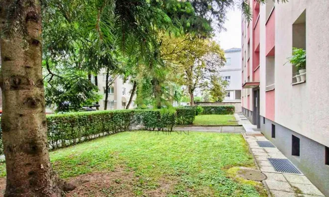 Недвижимость Apartment, 3 rooms in Bežigrad: 12