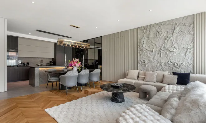 Недвижимость Apartment, 4 rooms, city center: 5