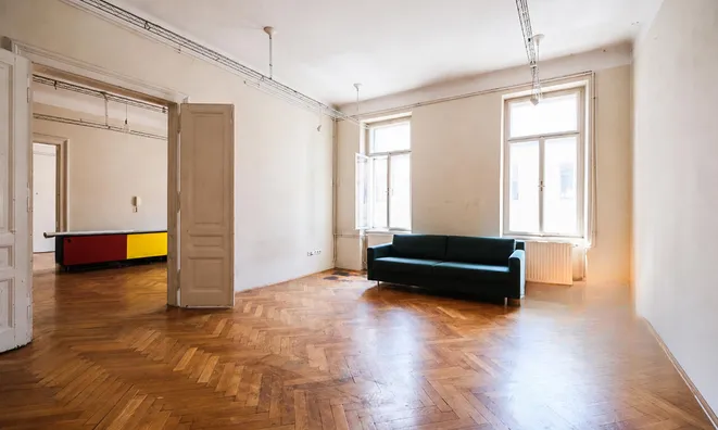 Недвижимость Apartment in the center of Ljubljana: 2