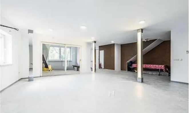 Недвижимость Apartment in the center of Ljubljana: 8