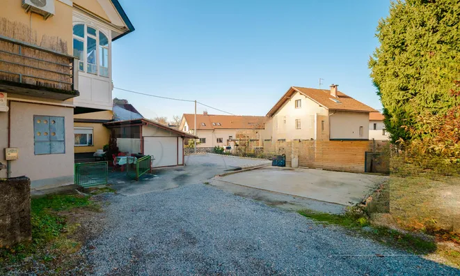Недвижимость Apartment, 1-room, Yezhitsa: 13