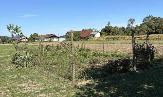 Недвижимость House, Zhiberci: 11