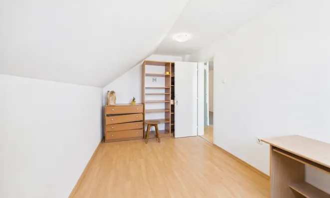 Недвижимость Apartment, 3-room. Ljubljana Center: 8