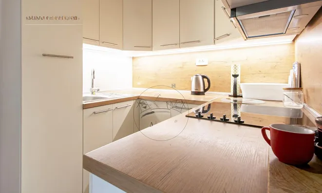 Недвижимость Apartment, 3-room, L. Center: 2