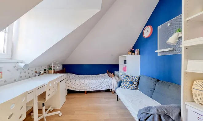 Недвижимость Apartment, 3 rooms, center: 2