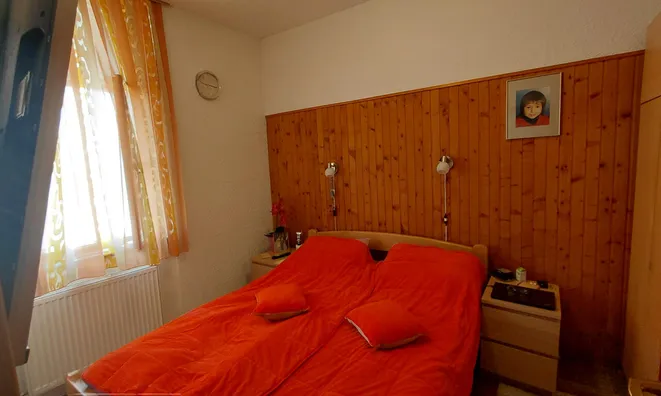 Недвижимость 2.5-room apartment in the center: 19