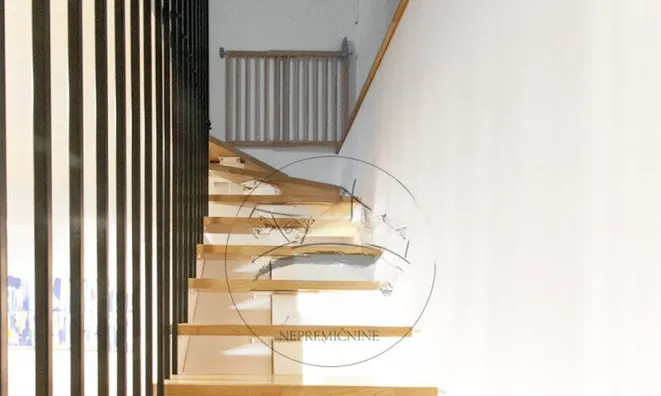 Недвижимость 4-room apartment, LU Center: 5
