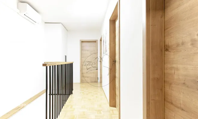 Недвижимость 4-room apartment, LU Center: 6