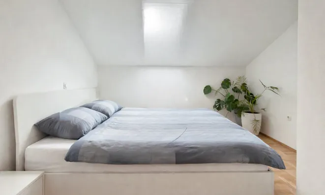 Недвижимость 4-room apartment, LU Center: 8