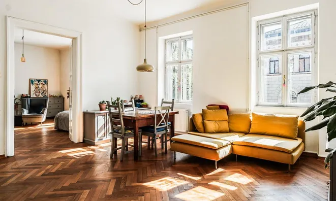 Недвижимость Apartment, 3 rooms in the Center: 8