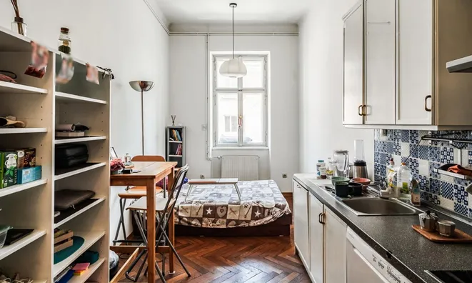 Недвижимость Apartment, 3 rooms in the Center: 16