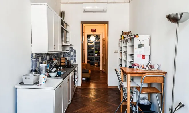 Недвижимость Apartment, 3 rooms in the Center: 18