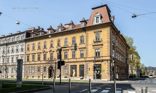 Недвижимость Apartment, 3 rooms in the Center: 29