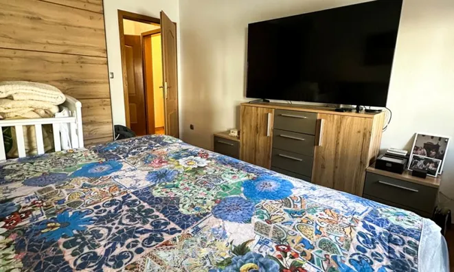 Недвижимость Apartment, 4 rooms, center: 8