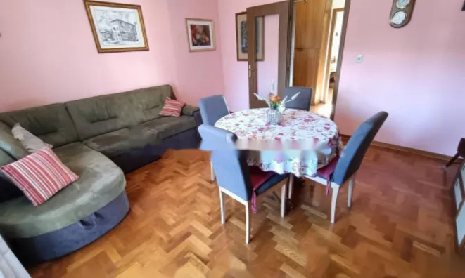 Недвижимость Трёхкомнатная квартира, Горица: 10