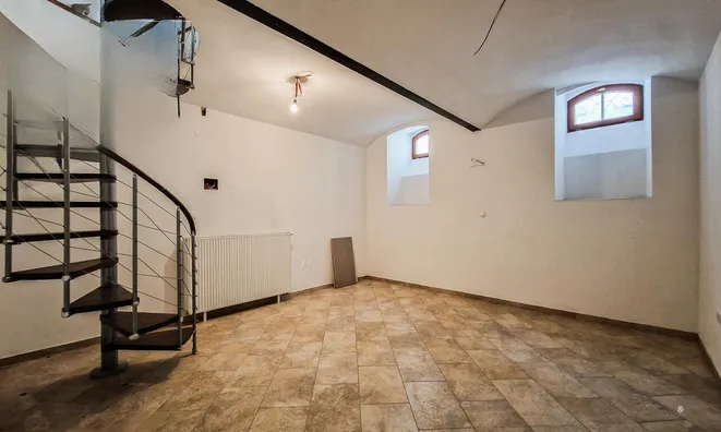 Недвижимость Apartment, 3-bedroom, Center: 6