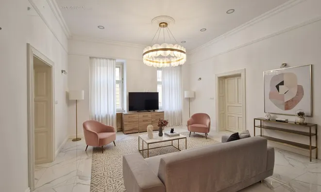 Недвижимость Apartment, 3-bedroom, Center: 19