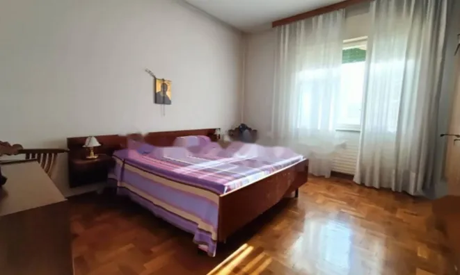 Недвижимость Трёхкомнатная квартира, Горица: 18