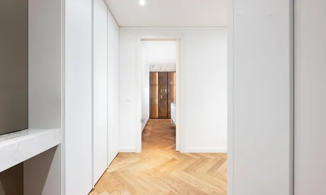 Недвижимость Apartment, 3-room, Center: 15