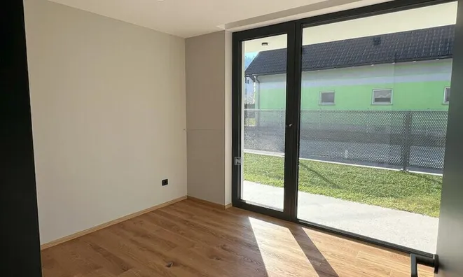 Недвижимость Apartment in Novye Stanezhitsy: 8