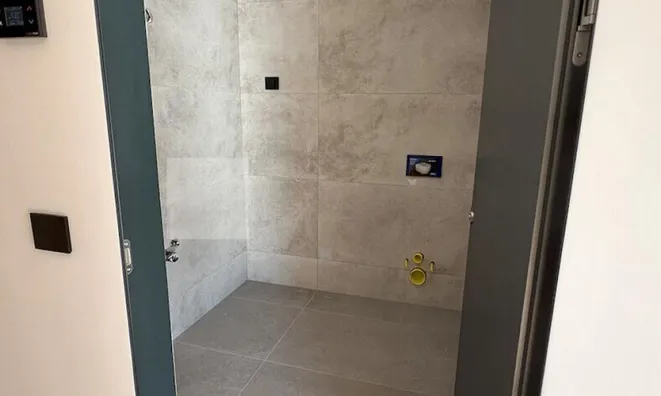 Недвижимость Apartment in Novye Stanezhitsy: 14