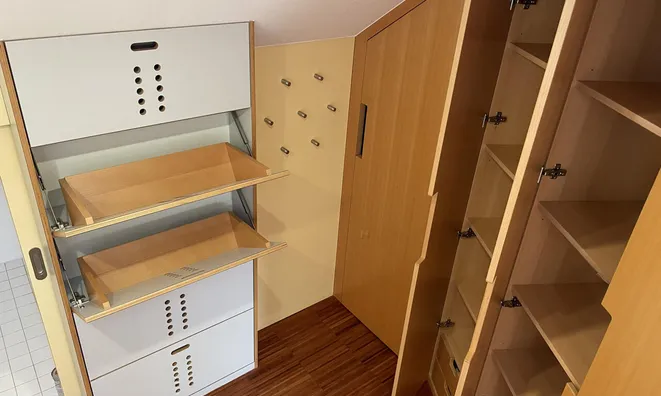 Недвижимость 2-room apartment Deposit: 9
