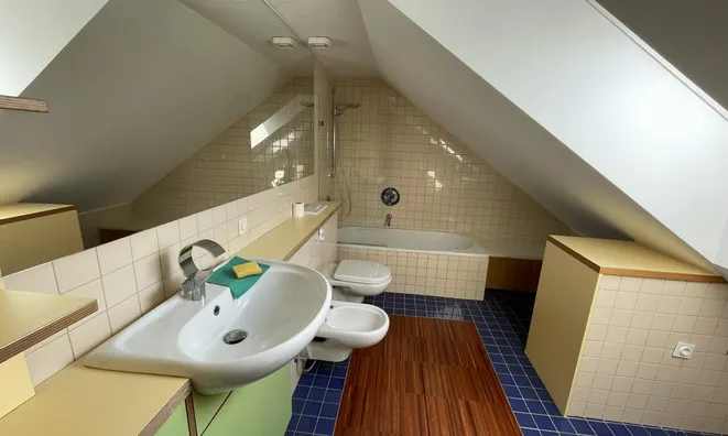 Недвижимость 2-room apartment Deposit: 10